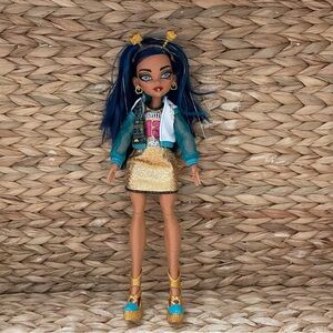 Monster High Generation 3 Ghoul Spirit Sports Theme 2021-22 Cleo De Nile Doll‎